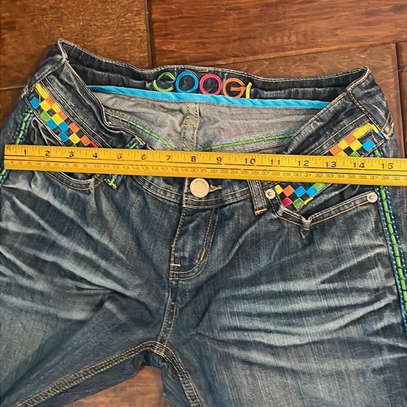 Coogi Jeans - Picture 8 of 11